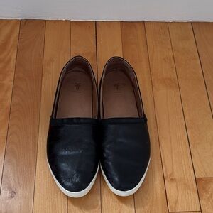 Frye Melanie Slip On